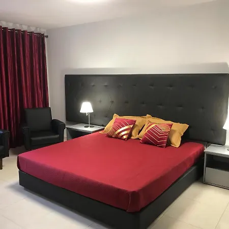 Pinheirinhos - Quinta De Sao Caetano Farm stay