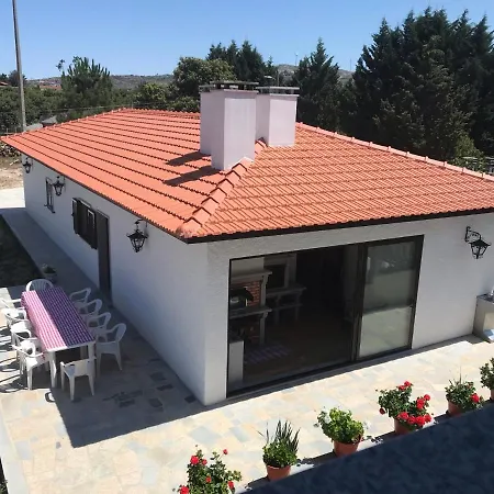 Pinheirinhos - Quinta De Sao Caetano * Carapito